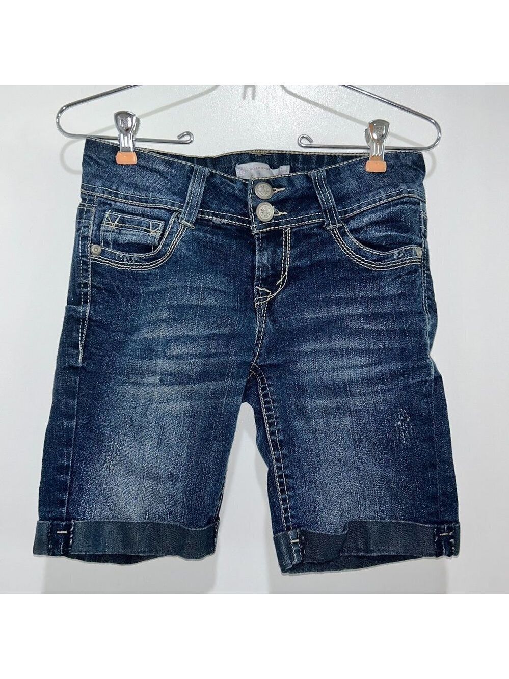 Ladies no boundaries jean shorts Size 7